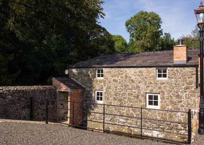 Millbrae Lodges